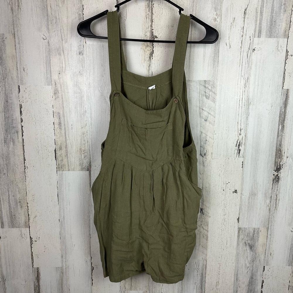 Caracilia | Green Loose Linen Romper